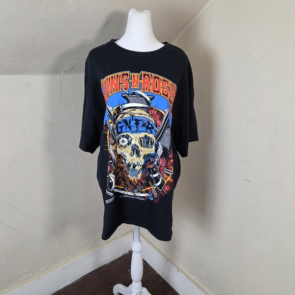 Guns 'N Roses Other - Guns N' Roses 2017"Not In This Lifetime" Tour T-Shirt Size XL
